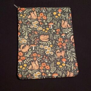 Floral Fox Patterned Booksleeve Pouch